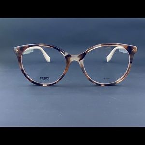 FENDI eyeglasses 😍